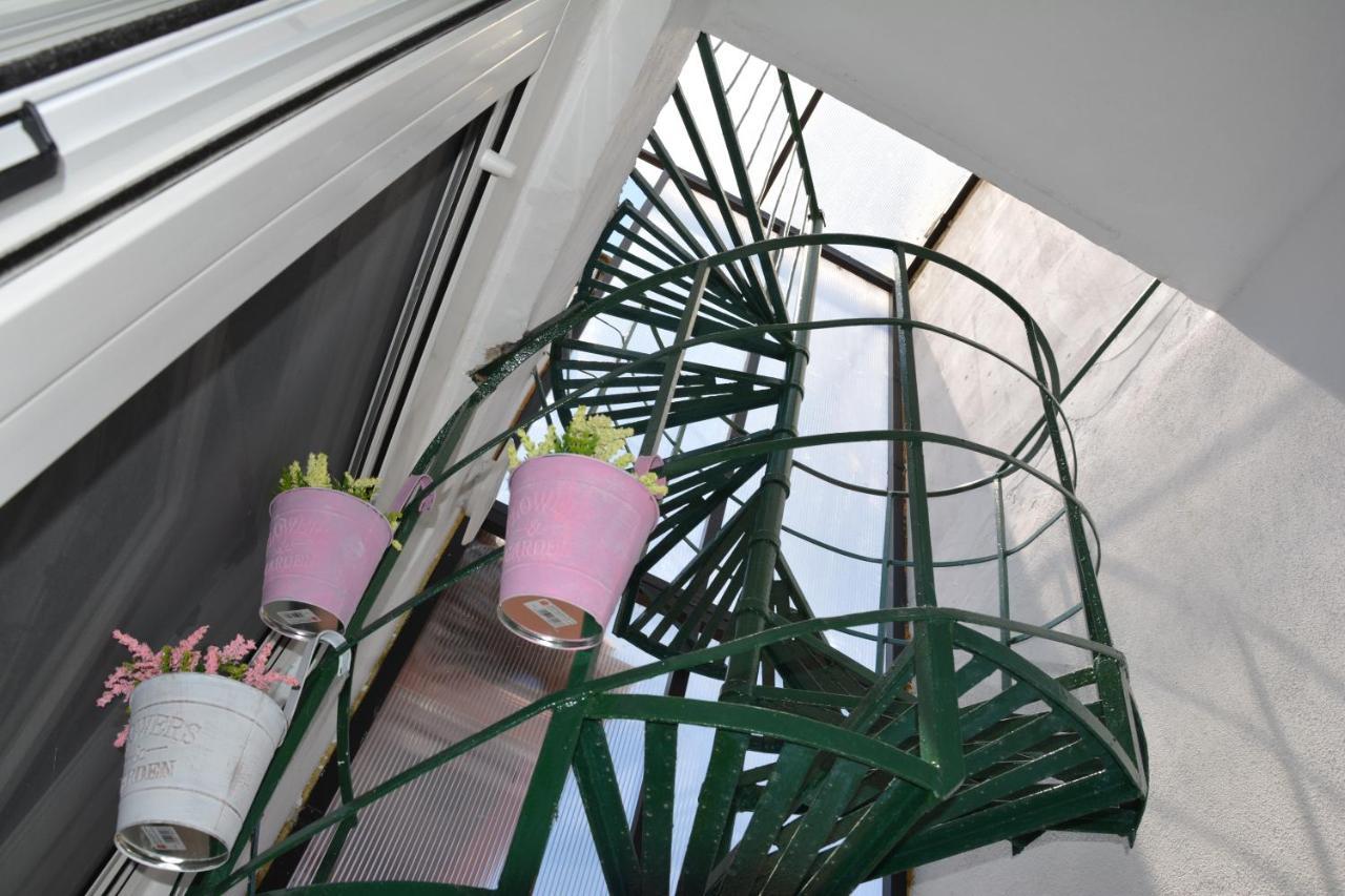 Moudania'S Cozy Apartment Néa Mudaniá Kültér fotó